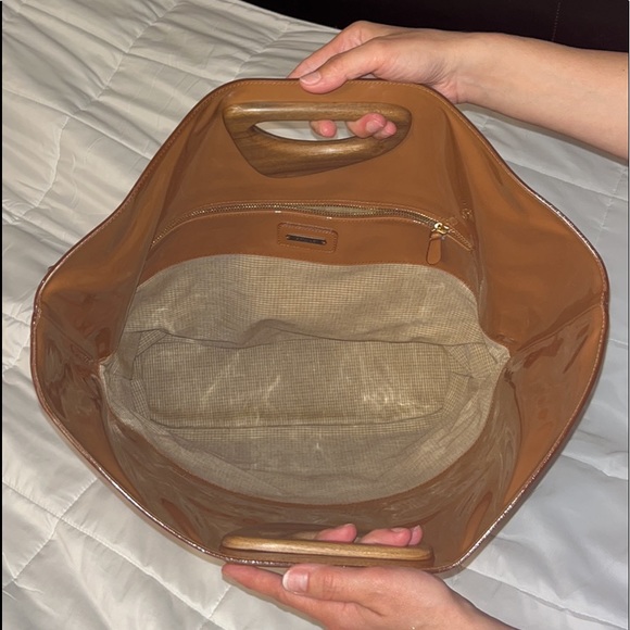 Ports Designer Bag - Picture 2 of 5